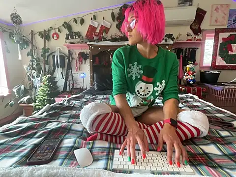 kinkycanner online show from 11-28-25, 07:58