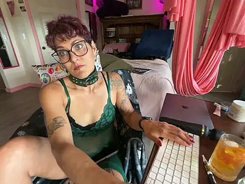 kinkycanner online show from 03-18-26, 12:25