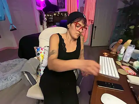 kinkycanner online show from 03-25-26, 06:02