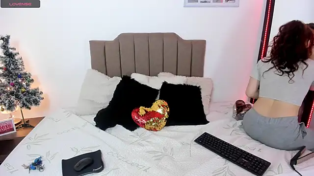 Elisabeth swan online show from 12-14-25, 10:10