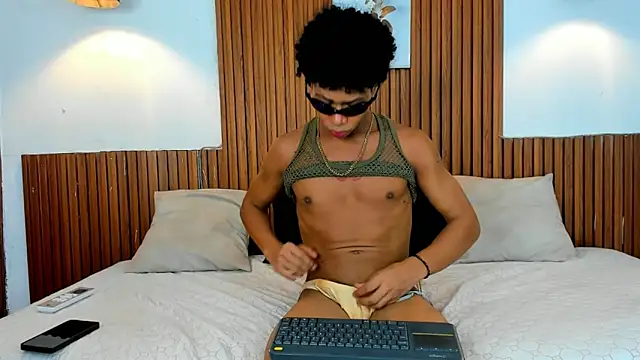 Snapshot of Juan_contreras chatting on 09-10-25, 11:31 Juan contreras online show from 09-10-25, 11:31
