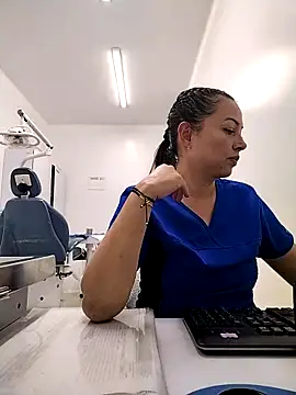 Madisson-04  online show from 09-25-25, 07:31