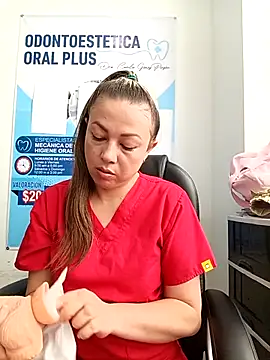 Snapshot of Madisson-04_ chatting on 02-20-26, 03:14 Madisson-04 online show from 02-20-26, 03:14