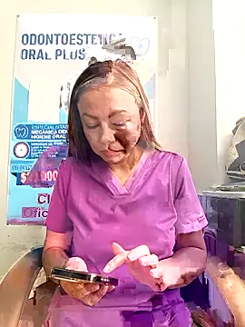 Snapshot of Madisson-04_ chatting on 02-16-26, 01:32 Madisson-04 online show from 02-16-26, 01:32