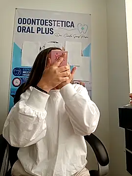 Snapshot of Madisson-04_ chatting on 04-02-26, 03:41 Madisson-04 online show from 04-02-26, 03:41