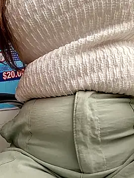 Snapshot of Madisson-04_ chatting on 03-15-26, 03:08 Madisson-04 online show from 03-15-26, 03:08