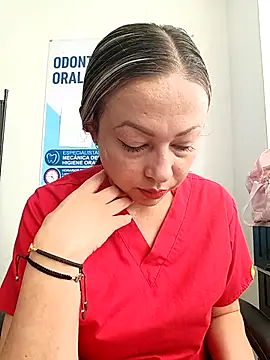 Snapshot of Madisson-04_ chatting on 02-10-26, 01:54 Madisson-04 online show from 02-10-26, 01:54