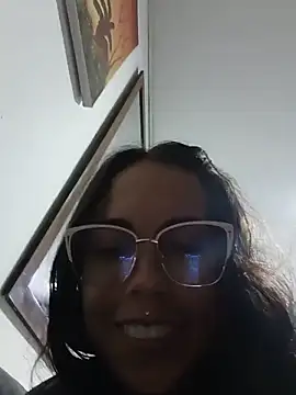 MiaForever1 online show from 06-18-26, 10:59