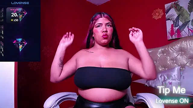 Violet-Flow online show from 11-22-25, 07:13