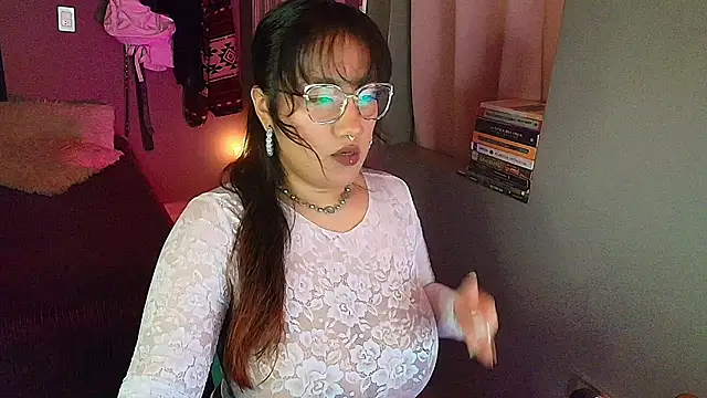 sophiejuicy  online show from 01-16-26, 12:36
