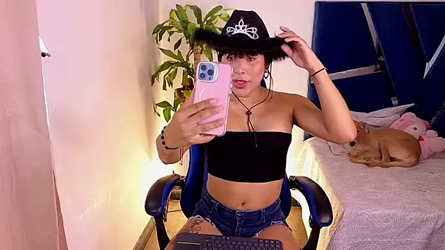 Snapshot of dahiana_marin chatting on 08-04-26, 08:13 dahiana marin online show from 08-04-26, 08:13