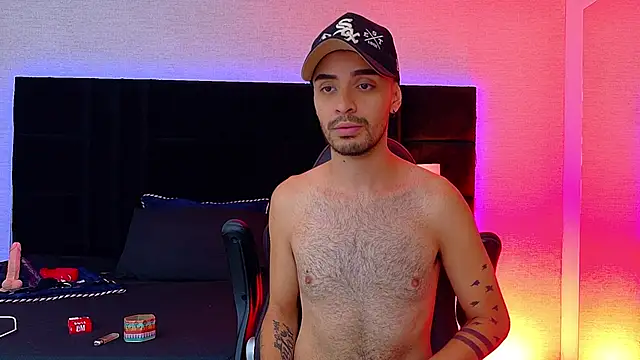 HairyDiamond  online show from 09-23-25, 02:07
