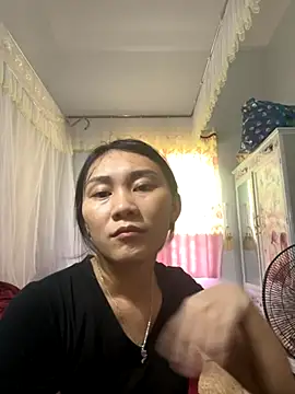 Almond-cute online show from 09-09-25, 06:12