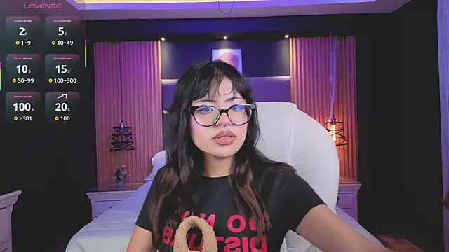 AlanaWalker9 online show from 02-18-26, 03:48