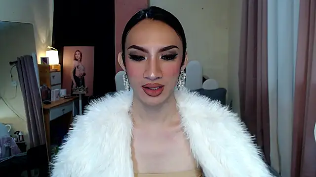 AmandaTheMonsterCock online show from 02-10-26, 10:58