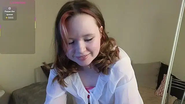 Sweetie Hope online show from 04-17-26, 04:43