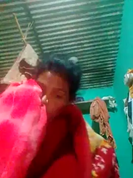 Snapshot of H_seema chatting on 02-21-26, 01:51 H seema online show from 02-21-26, 01:51