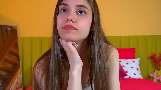 Snapshot of ArianaAllens chatting on 05-15-26, 06:06 ArianaAllens online show from 05-15-26, 06:06