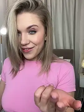 AlisaMyers online show from 12-22-25, 06:24