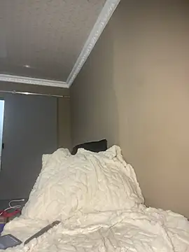 Moonzy77 online show from 11-10-25, 12:15