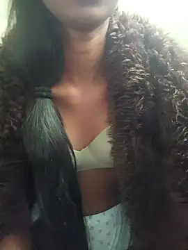 Snapshot of BunnyBloom25 chatting on 09-09-25, 07:18 BunnyBloom25 online show from 09-09-25, 07:18