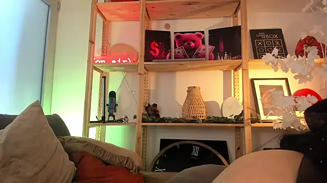 Sima Wendy online show from 11-06-25, 07:23