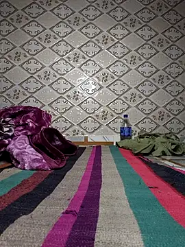 Aidakhan1212 online show from 12-17-25, 05:40