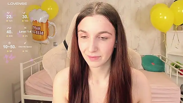 Snapshot of Miss___Eva chatting on 09-20-25, 12:04 Miss Eva online show from 09-20-25, 12:04