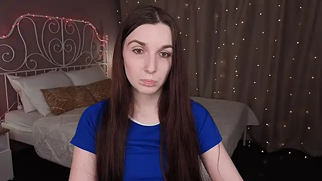 Snapshot of Miss___Eva chatting on 10-16-25, 12:08 Miss Eva online show from 10-16-25, 12:08