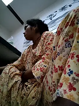 LUCKY cut online show from 03-28-26, 02:56