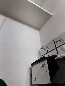 LUCKY cut online show from 03-15-26, 04:58