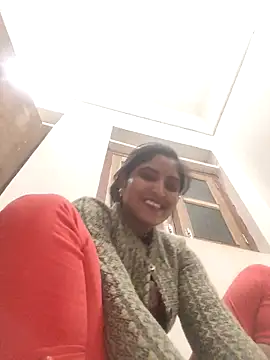 LUCKY cut online show from 12-21-25, 02:52