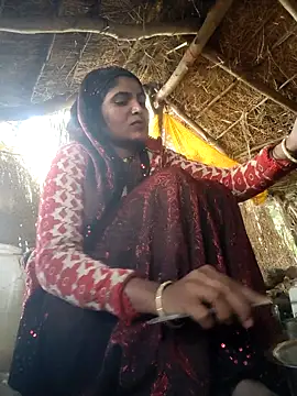 LUCKY cut online show from 11-08-25, 03:32