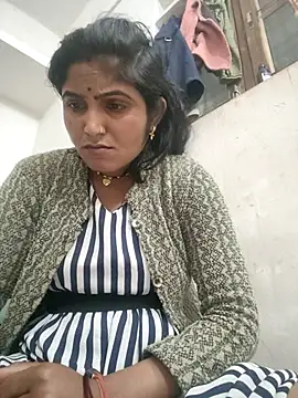 LUCKY cut online show from 02-10-26, 06:34