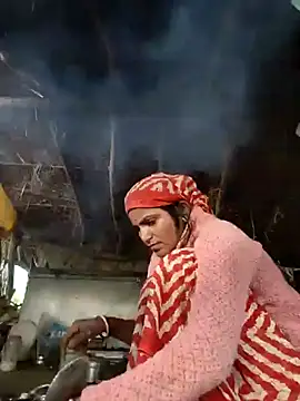 LUCKY cut online show from 11-17-25, 02:48