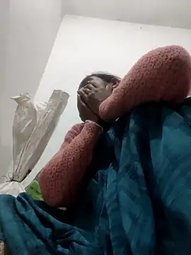 LUCKY cut online show from 02-02-26, 01:54