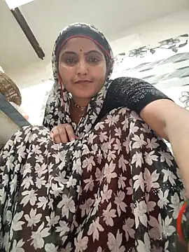 LUCKY cut online show from 03-27-26, 04:21