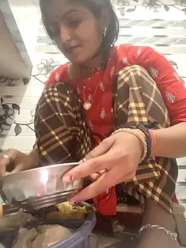 LUCKY cut online show from 03-21-26, 04:03