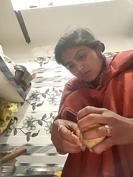 LUCKY cut online show from 02-09-26, 02:42