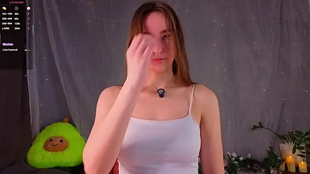 VincenzaGarigliano online show from 12-17-25, 01:21