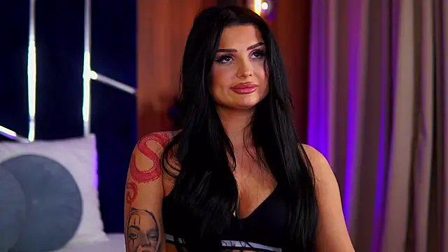 KylieKroftt online show from 02-07-26, 09:01