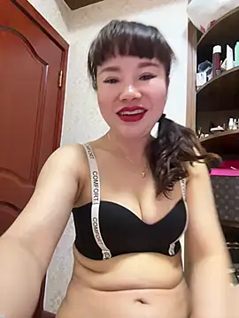 Snapshot of Xinlan-Asia chatting on 02-03-26, 01:27 Xinlan-Asia online show from 02-03-26, 01:27