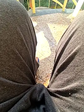 kkkk1882 online show from 10-11-25, 03:29