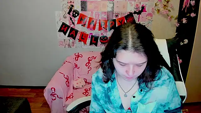 Acid Kate online show from 10-21-25, 12:21