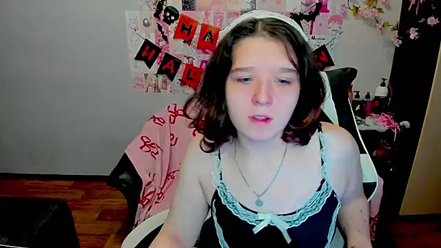 Acid Kate online show from 10-22-25, 12:21