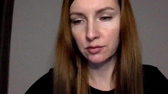 Varnyx online show from 11-18-25, 04:32