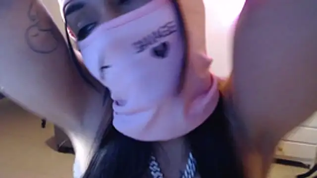 Katalina sexyyy online show from 04-17-26, 10:45