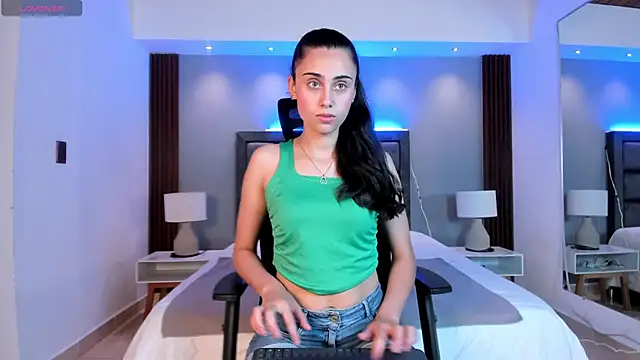 sofiapalacioss online show from 02-02-26, 08:08