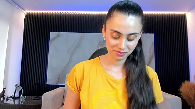 sofiapalacioss online show from 11-10-25, 06:35