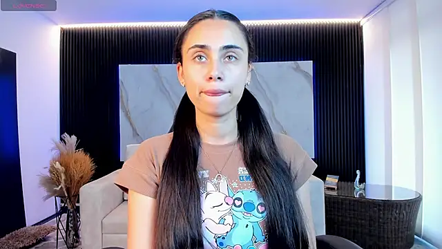 sofiapalacioss online show from 02-25-26, 08:08